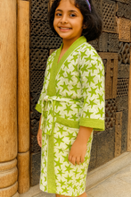 Load image into Gallery viewer, Simmi’s Emporium Star Bloom Kids Bathrobe – Hand Block Printed Cotton Waffle Weave with Giraffe Motifs
