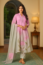 Load image into Gallery viewer, Sale now LIVE! Simmi’s Emporium Noorani Phool Suit Set – Mul Chanderi Ombré Kurta with Hand Embroidery &amp; Organza Dupatta
