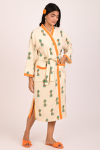 Load image into Gallery viewer, Giraffi Glam Hand Block Print Pure Cotton Bathrobe
